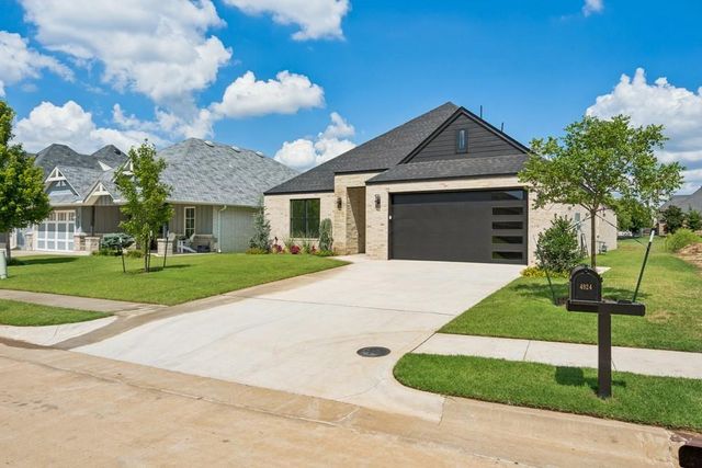 4924 Pont Neuf Road, Edmond, OK 73034