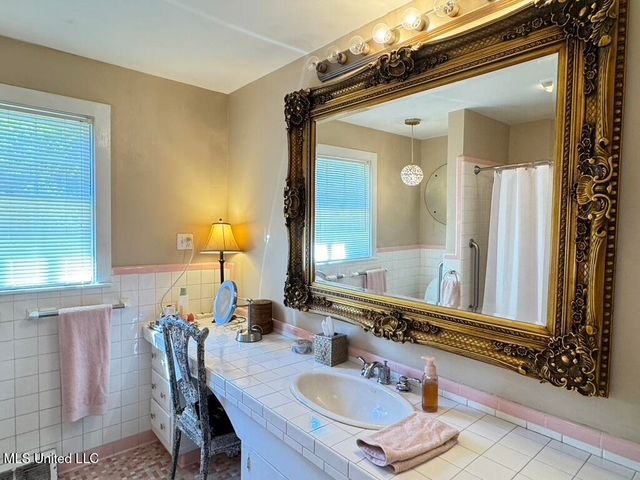 216 Lower Woodville Road, Natchez, MS 39120