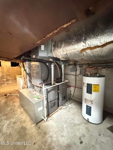 216 Lower Woodville Road, Natchez, MS 39120