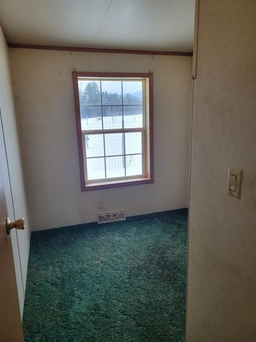180 Stratton Road, Rutland Town, VT 05755