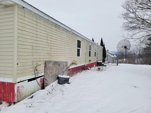 180 Stratton Road, Rutland Town, VT 05755