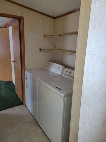 180 Stratton Road, Rutland Town, VT 05755