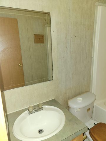 180 Stratton Road, Rutland Town, VT 05755