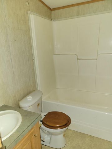 180 Stratton Road, Rutland Town, VT 05755