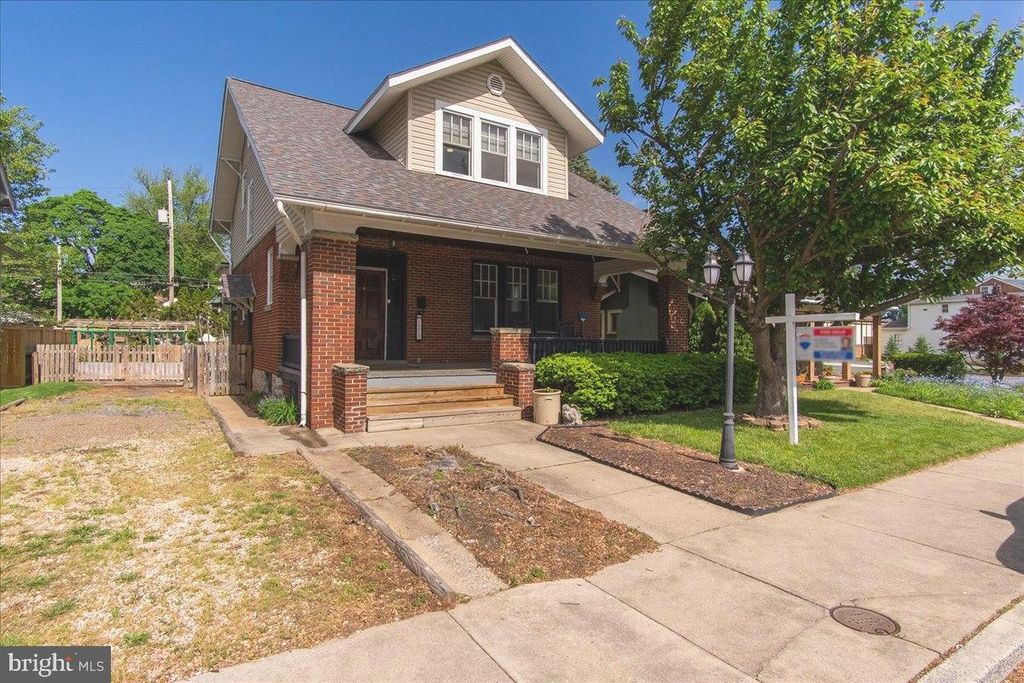 1215 N POTOMAC ST, Hagerstown, MD 21740