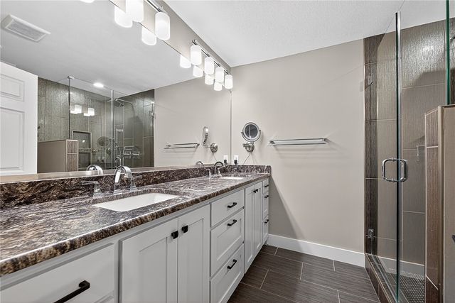 3225 N Kings Cross, Fayetteville, AR 72703