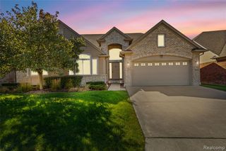 30514 Berghway Trail, Warren, MI 48092