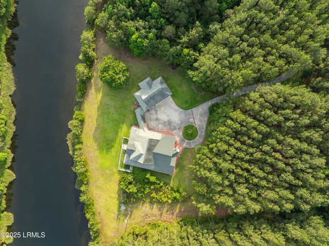 823 Battle Cut Road, Ridgeland, SC 29936