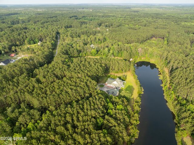 823 Battle Cut Road, Ridgeland, SC 29936