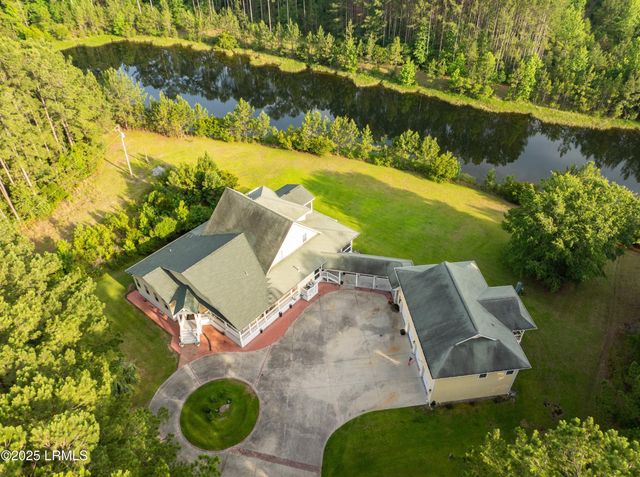 823 Battle Cut Road, Ridgeland, SC 29936