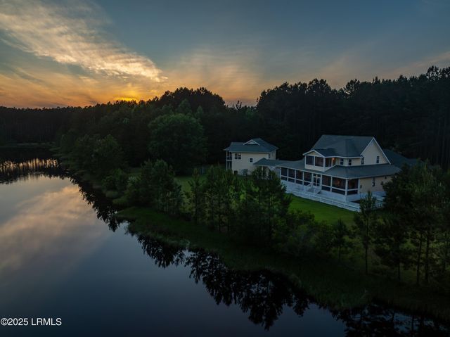 823 Battle Cut Road, Ridgeland, SC 29936