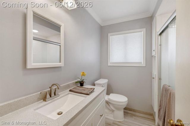 1924 Newman Street, Trenton, MI 48183