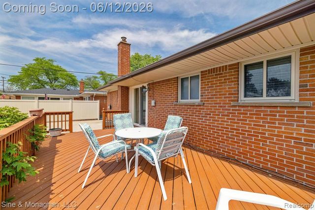 1924 Newman Street, Trenton, MI 48183