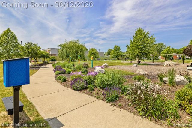 1924 Newman Street, Trenton, MI 48183