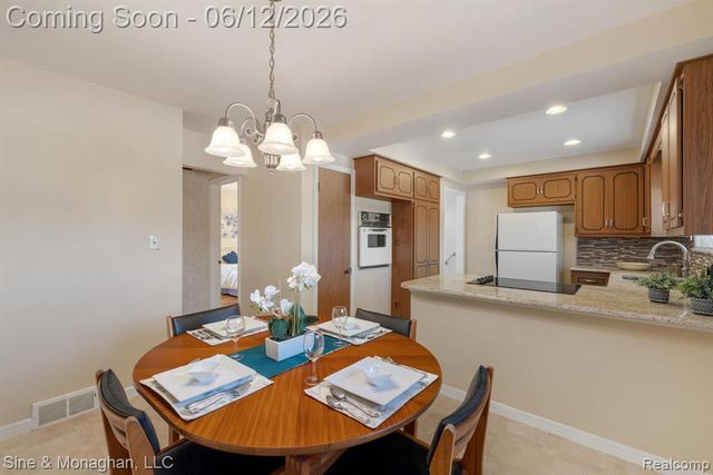 1924 Newman Street, Trenton, MI 48183