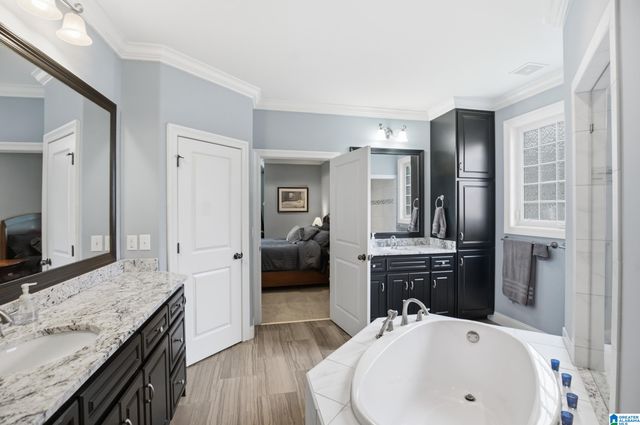 3898 LAKESIDE DRIVE, Trussville, AL 35173
