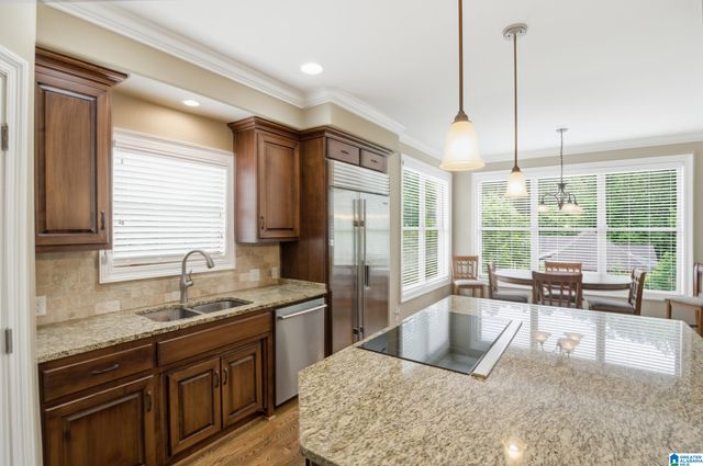 3898 LAKESIDE DRIVE, Trussville, AL 35173