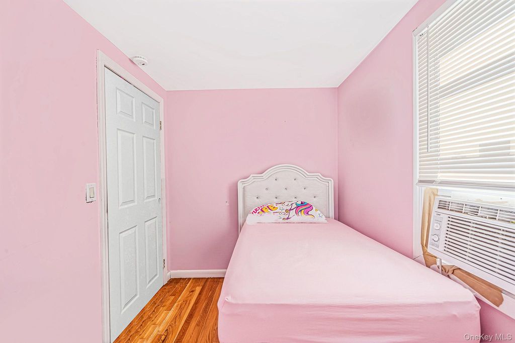 370 Grand Boulevard, Deer Park, NY 11729 — photo 5