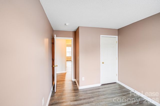 3260 Barons Court Road, Charlotte, NC 28213