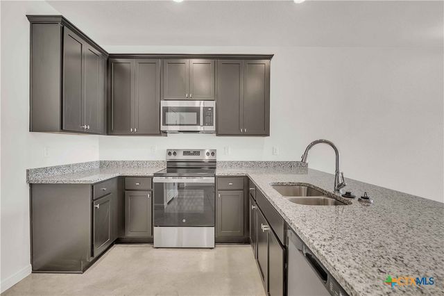 912 Switchgrass Drive, Killeen, TX 76543