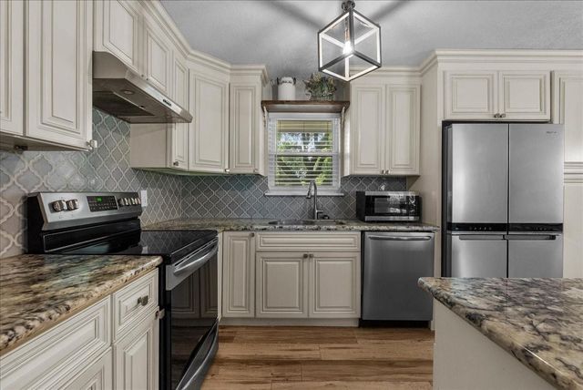 3721 Rush Road, Santa Fe, TX 77510