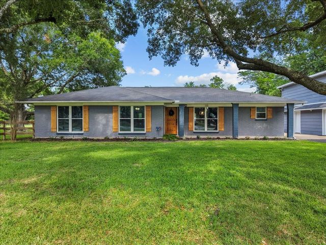 3721 Rush Road, Santa Fe, TX 77510