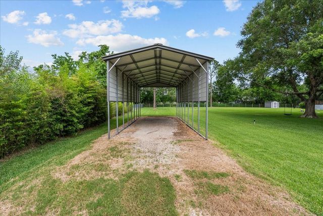 3721 Rush Road, Santa Fe, TX 77510