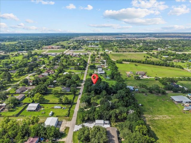 3721 Rush Road, Santa Fe, TX 77510