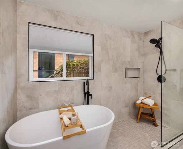 12711 9th Avenue NW, Seattle, WA 98177