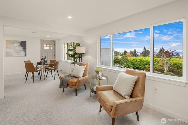 12711 9th Avenue NW, Seattle, WA 98177