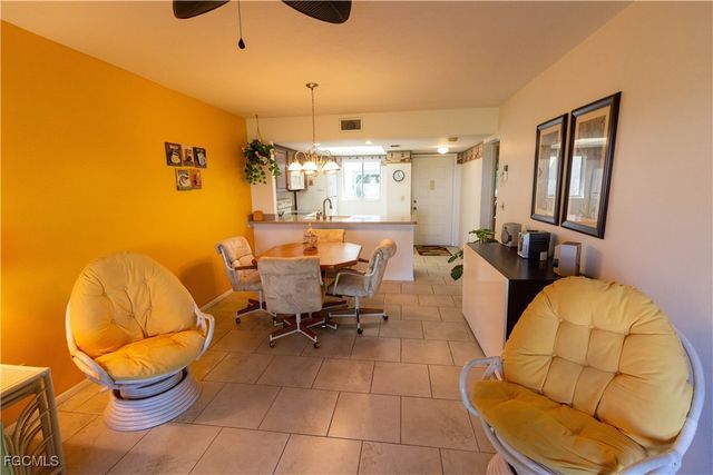 8200 Summerlin Village CIR 101, Fort Myers, FL 33919