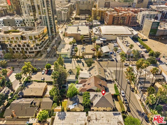 6046 Carlton Way, Los Angeles, CA 90028