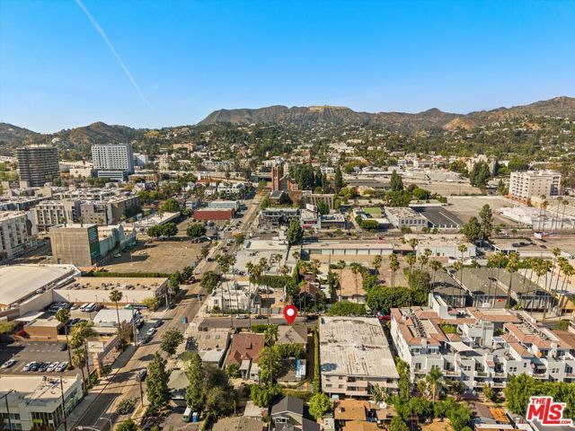 6046 Carlton Way, Los Angeles, CA 90028