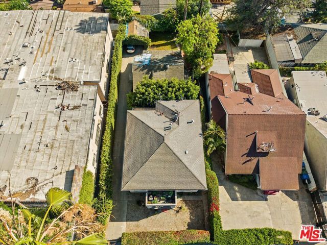 6046 Carlton Way, Los Angeles, CA 90028