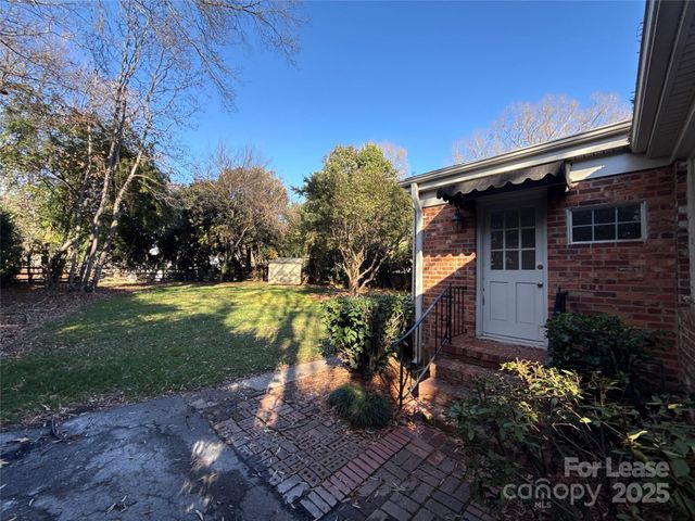 3917 Kitley Place, Charlotte, NC 28210