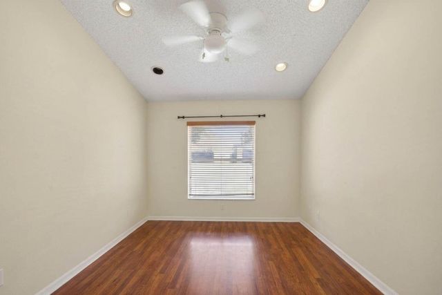 10870 Old Bridgeport Lane, Boca Raton, FL 33498