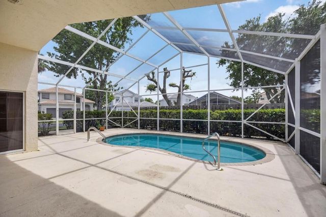 10870 Old Bridgeport Lane, Boca Raton, FL 33498