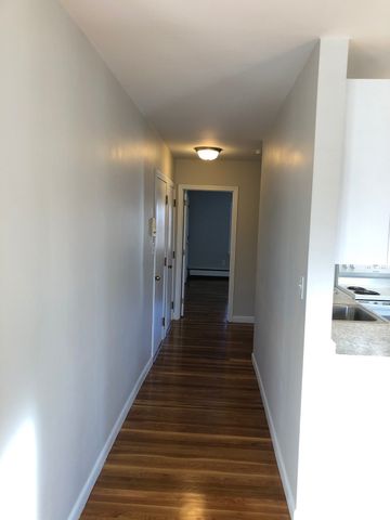 139 West Emerson 9, Melrose, MA 02176