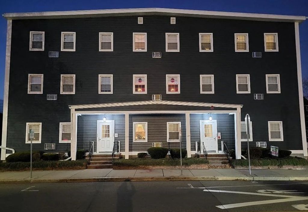 139 West Emerson 9, Melrose, MA 02176