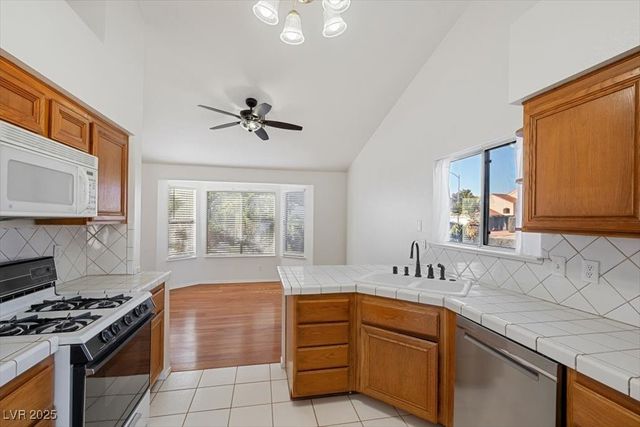 2840 Sterling Silver Street, Las Vegas, NV 89108