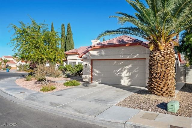 2840 Sterling Silver Street, Las Vegas, NV 89108