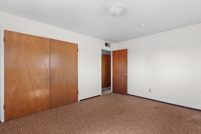 21077 Dodson Lane, Anderson, CA 96007