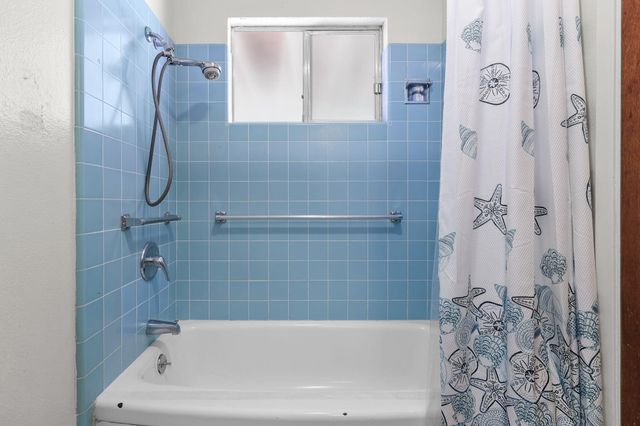 21077 Dodson Lane, Anderson, CA 96007