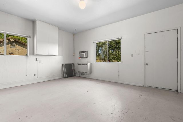 21077 Dodson Lane, Anderson, CA 96007