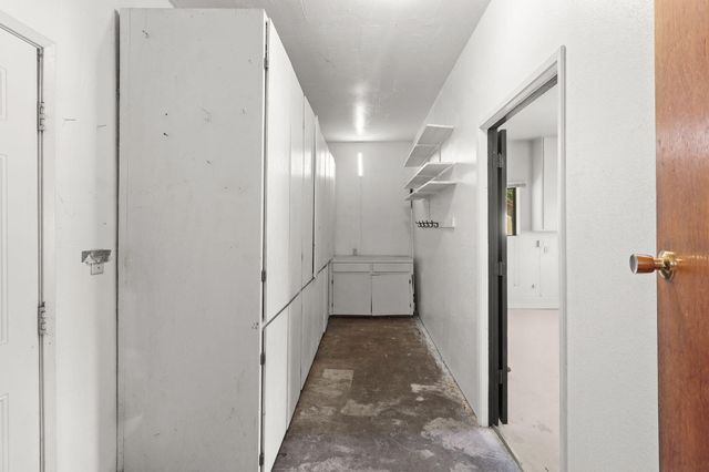 21077 Dodson Lane, Anderson, CA 96007