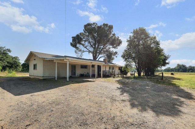 21077 Dodson Lane, Anderson, CA 96007