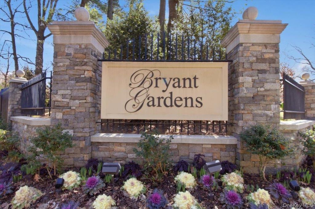 15 Bryant Crescent 2B, White Plains, NY 10605