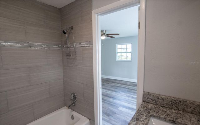 4710 W PRICE AVENUE, Tampa, FL 33611