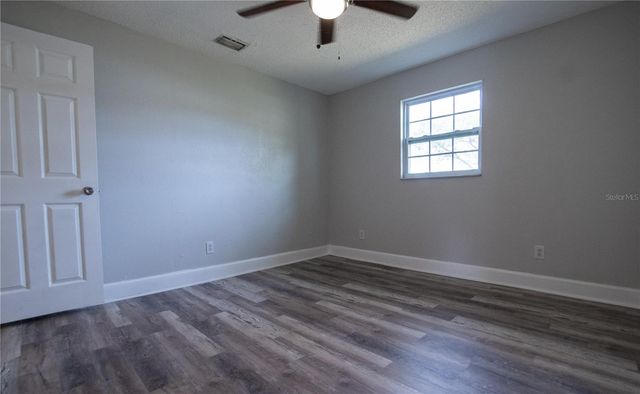 4710 W PRICE AVENUE, Tampa, FL 33611