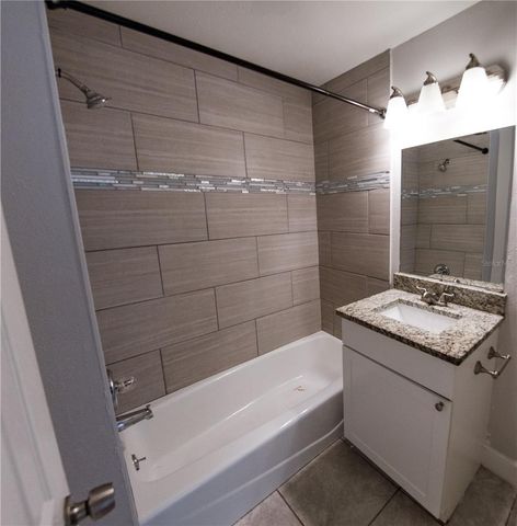 4710 W PRICE AVENUE, Tampa, FL 33611